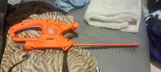 Electric black and decker trimmer