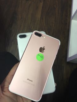 iPhone 7 Plus unlocked 32 GB with free charger and temper glass