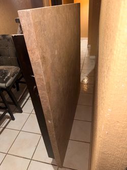 Granite table w/chairs