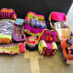 Groovy Girls doll furniture set