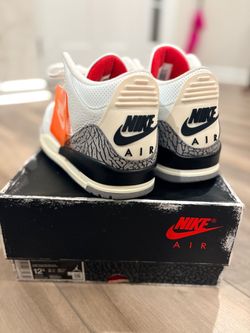 Nike Air Jordan 3 Retro Sneakers Size 12