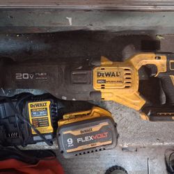 Dealt Flexvolt Tools 