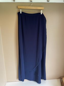 FREE! Long Flowy Blue Skirt Size XL