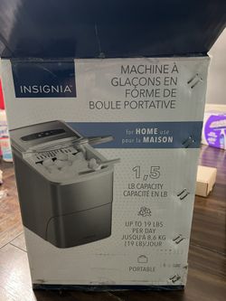 Portable Ice Maker with Auto Shut-Off - Silver