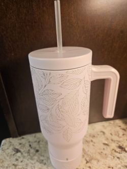 Hydrapeak 40oz. Lavender tumbler