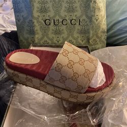 Gucci slides