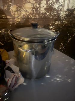 Large Stainless Steel Stock Pot with Lid