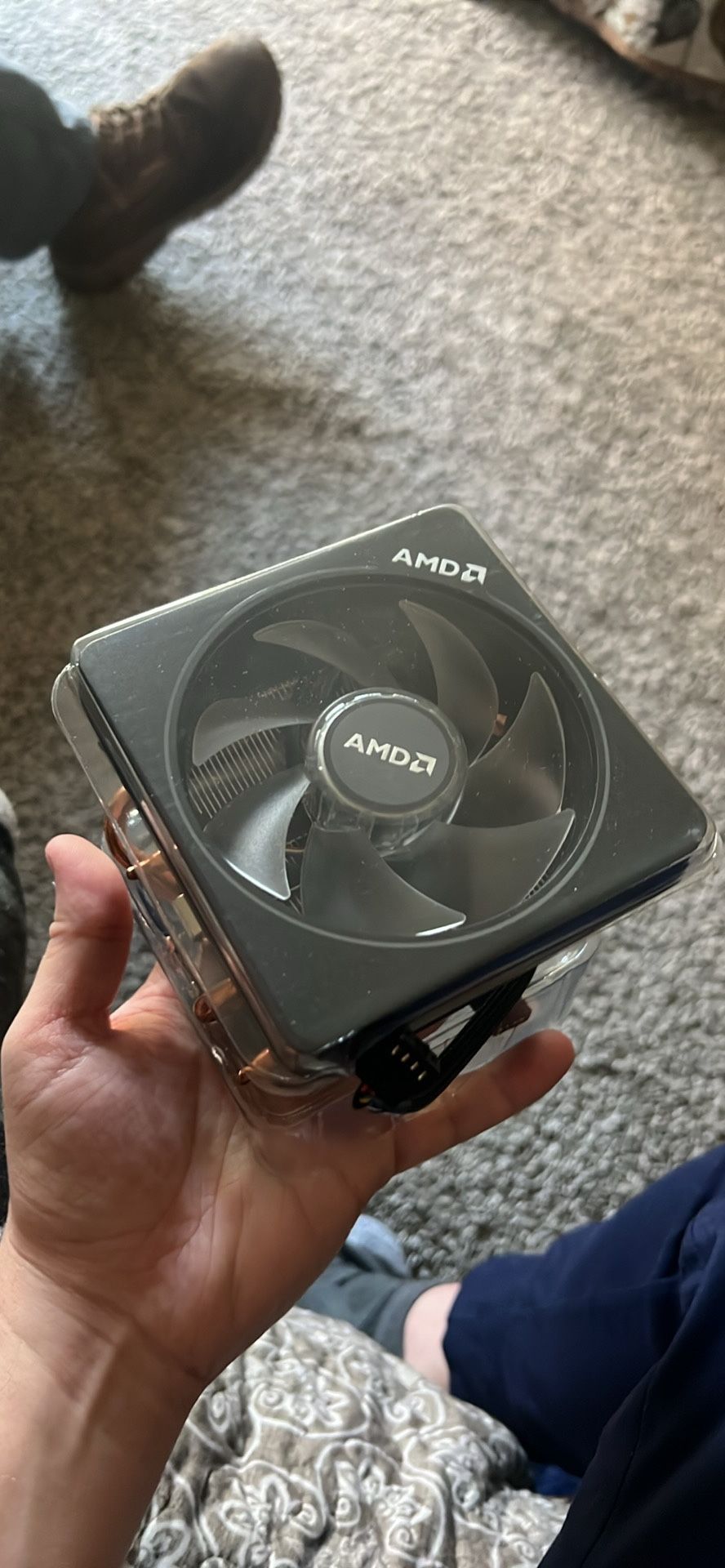 AMD Wraith Prism Cooler