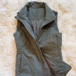 New wot Prana Womens Puffy Vest XS-S