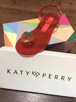 Katy Perry fruit shoes