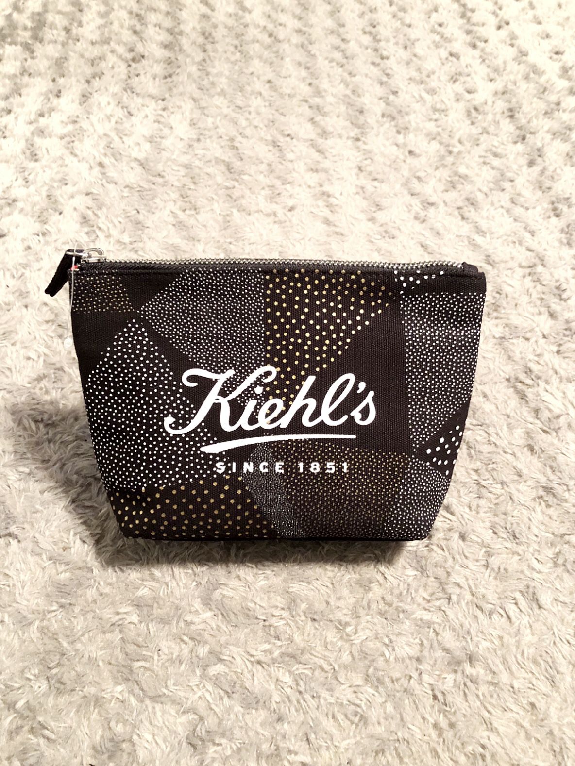 Kiehl’s Limited Edition Red Makeup Cosmetics Bag Case by Andrew Bannecker