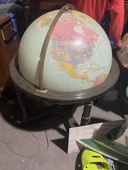 Large Light Up Globe 