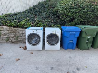 Working Washer and Dryer