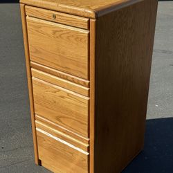 Mid Century Modern - Filing Cabinet 