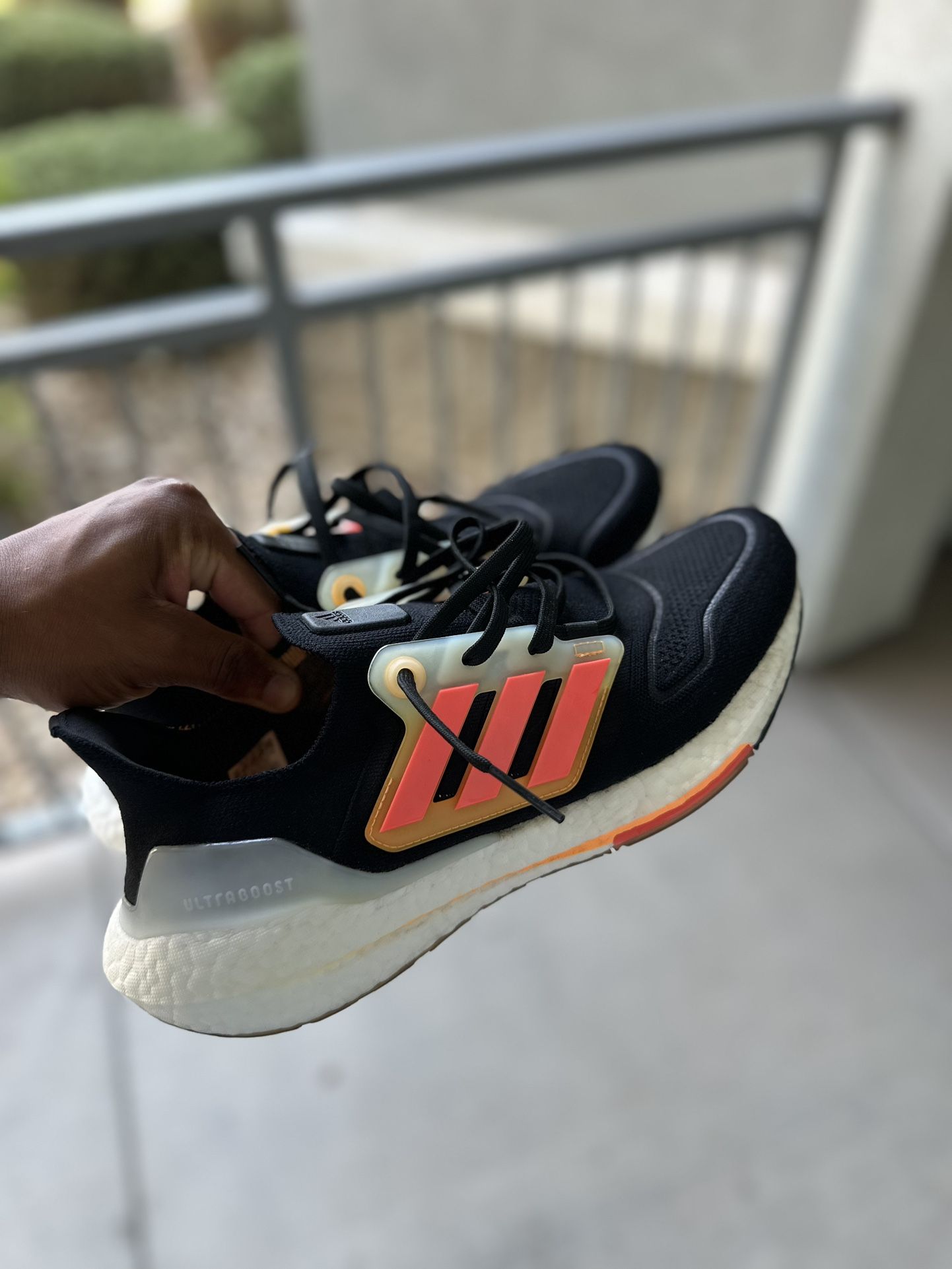 Adidas Ultraboost 22