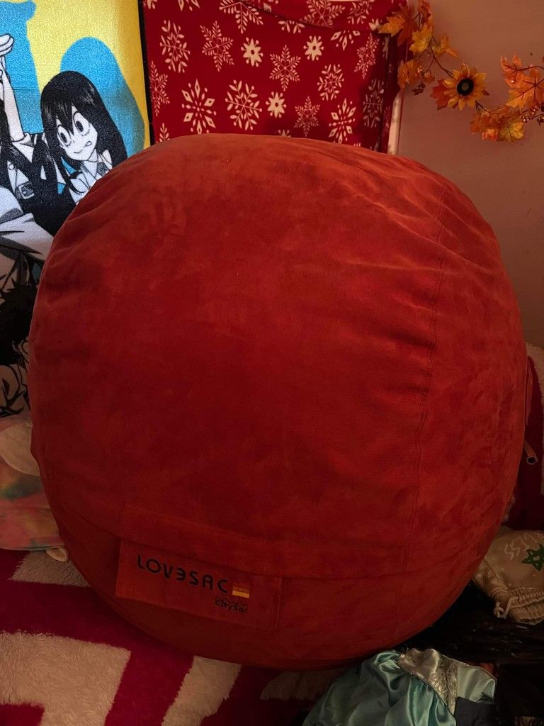 LOVESAC BEAN BAG - THE ORIGINAL OVERSIZED SAC WITH RED SUEDE COVER