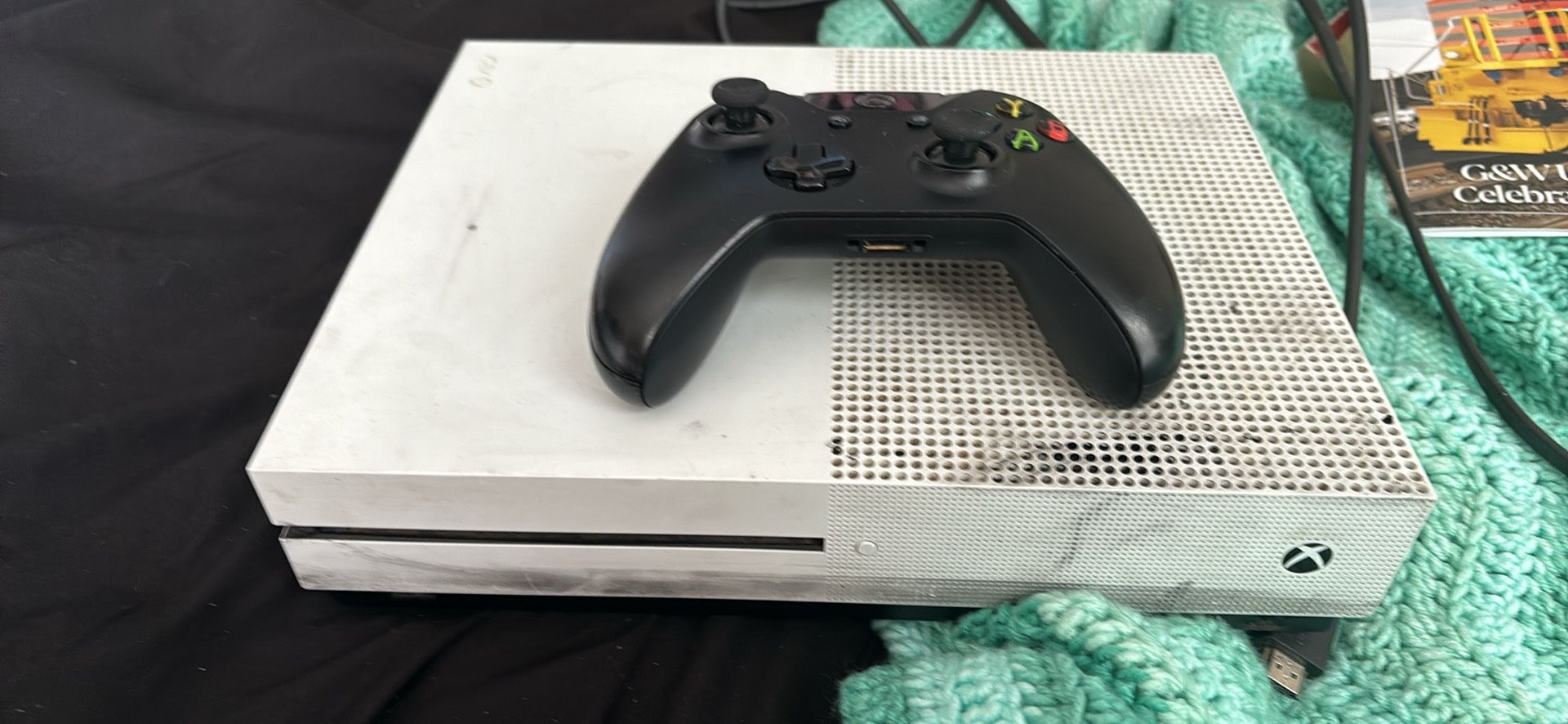 Xbox One S