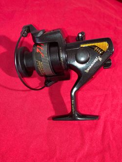 New Browning 7110 Spinning Reel
