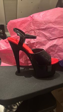 Blk and Red Inside Bottomwith Strap