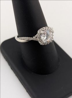 ✨ Sterling Silver CZ Halo Ring – Size 9 ✨