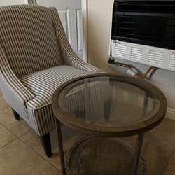 Chair/Small Table