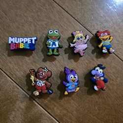 Lot Of 7 Muppet Babies Shoe Charms 