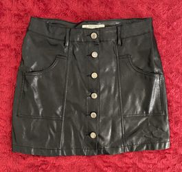 Pre-loved Medium Women's Faux Leather Mini Skirt