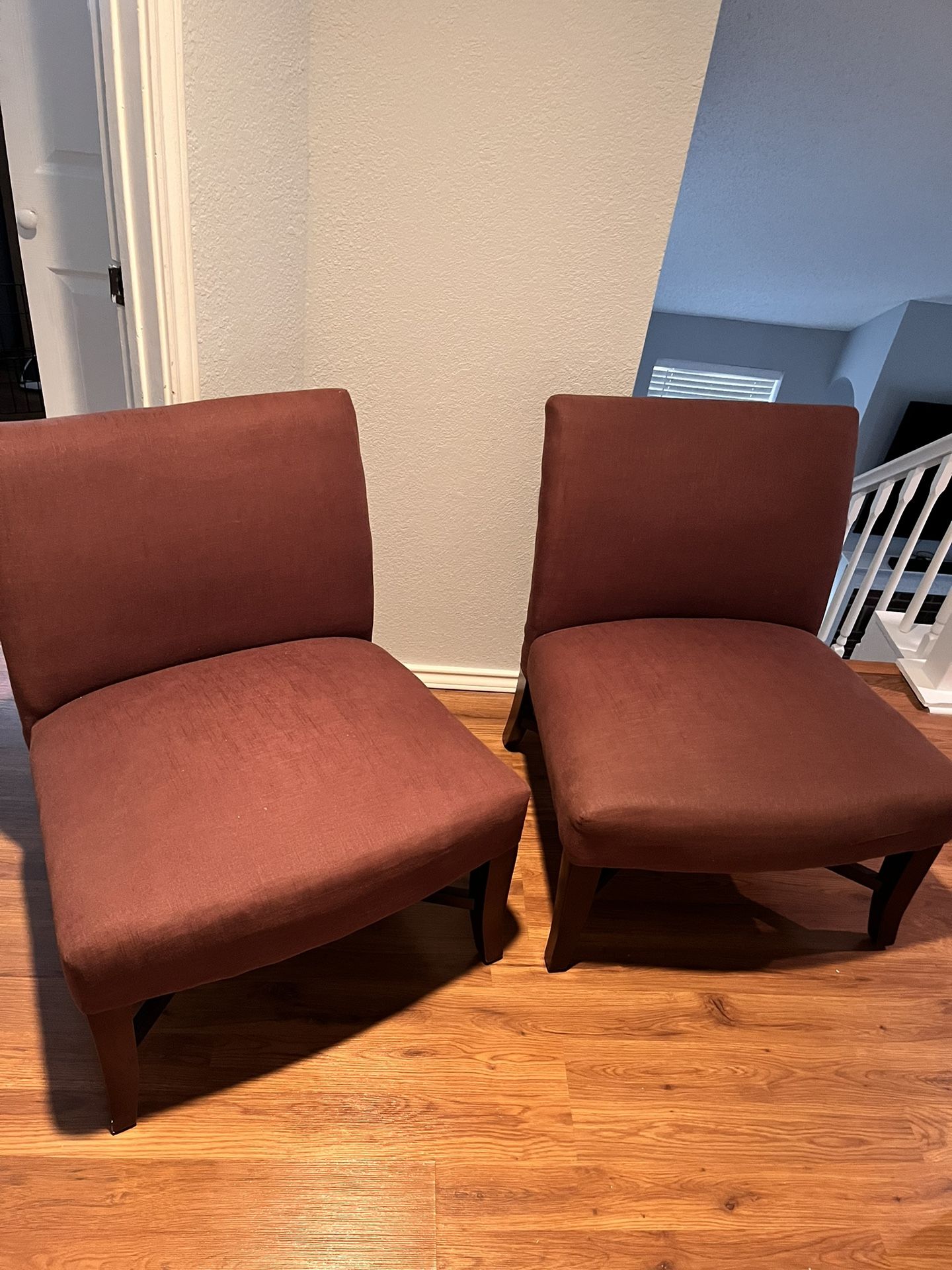 Accent Chairs