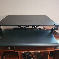 Stand Up Desk Clamp-on Pull Out Keyboard Tray And Table Top Height Adjustable Desk