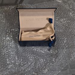 Louis Vuitton Authentic Squares