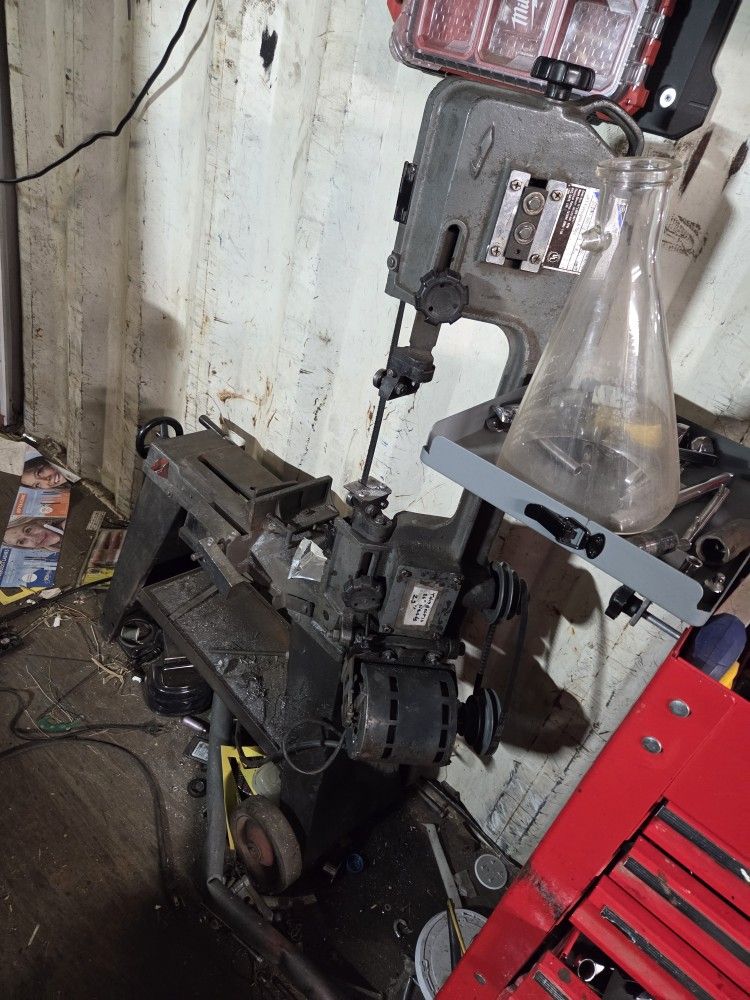 Metal Cutting Bandsaw 