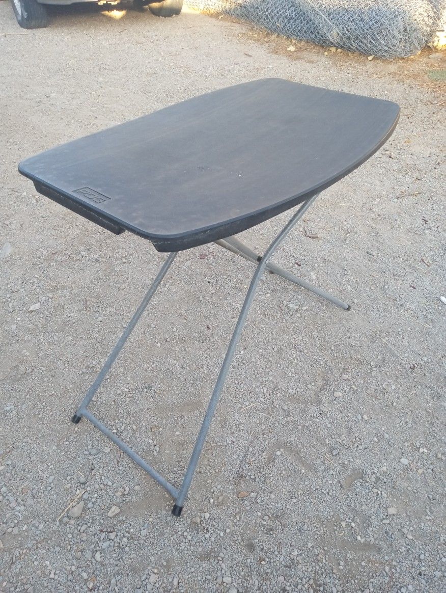 Folding Table 