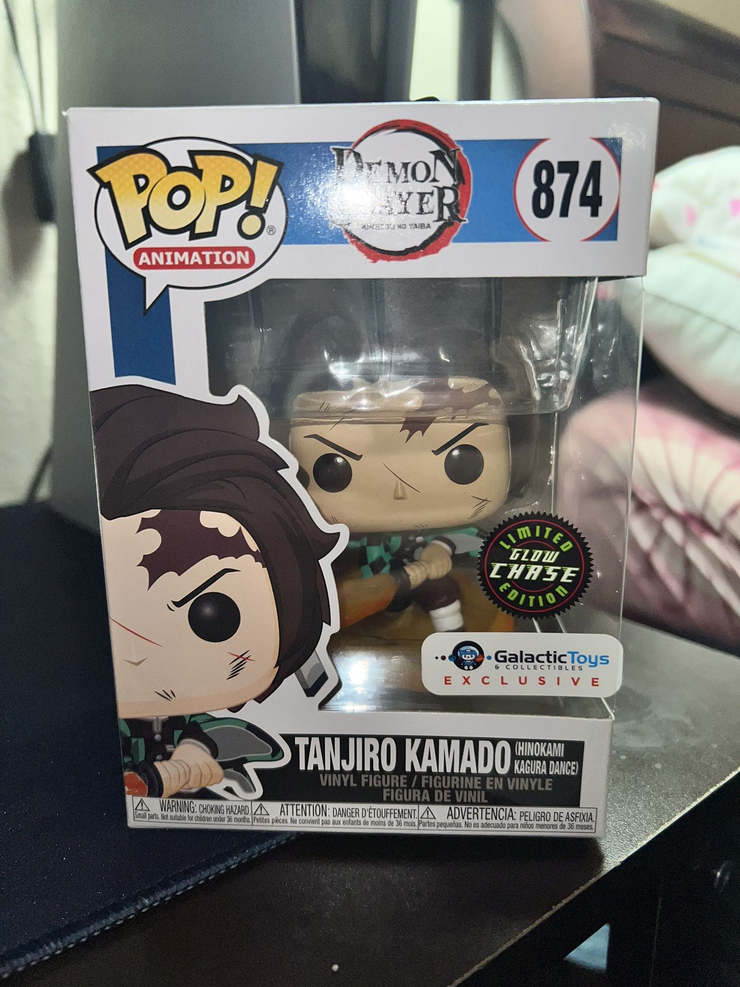 Funko Pop! Demon Slayer Tanjiro Kamado Hinokami Kagura Dance GITD Chase
