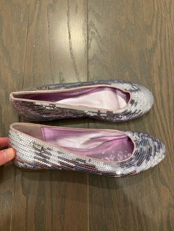 Coach Women’s Silver Sequin Slip-On Ballet Flats, Solid Round Toe, size 6