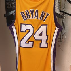 Kobe Bryant Jersey 