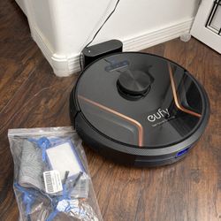 Eufy RoboVac X8 Hybrid 2 In 1 Vacuum And Mop