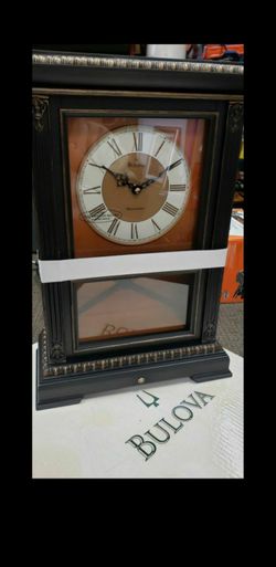 New Bulova Whitmore B7650 Chiming Mantel Clock