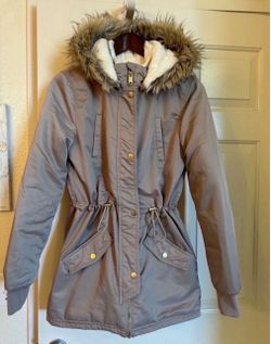 Winter Jacket, Size Small,(13-14 Years Old)