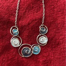 Swirl Necklace 