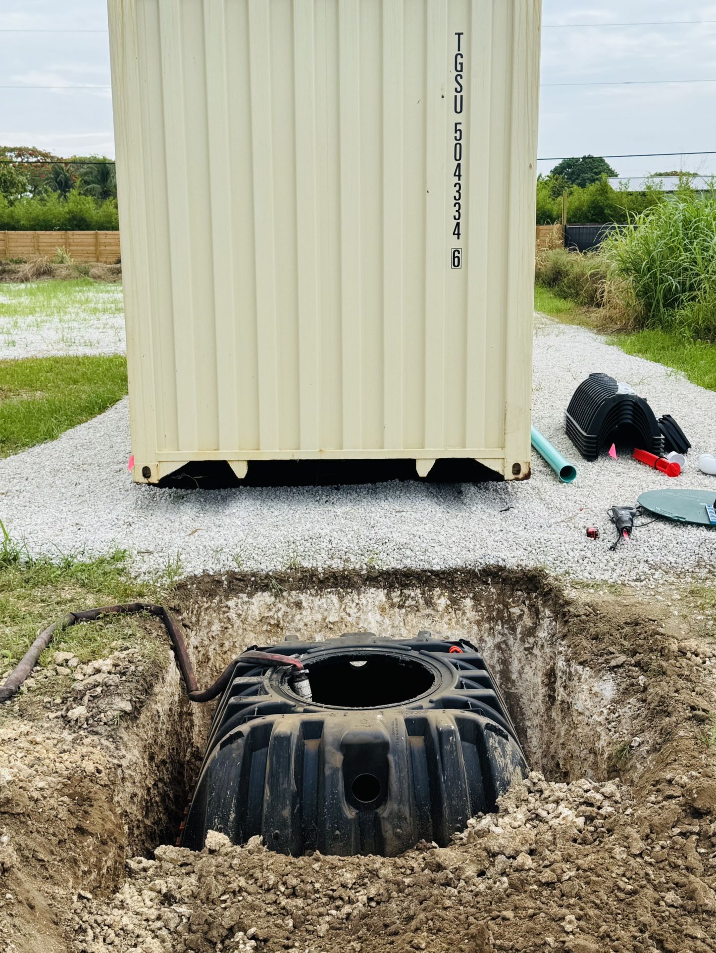 🇺🇸 Drain Field And Septic Tank