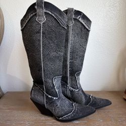 Zara cowboy boots