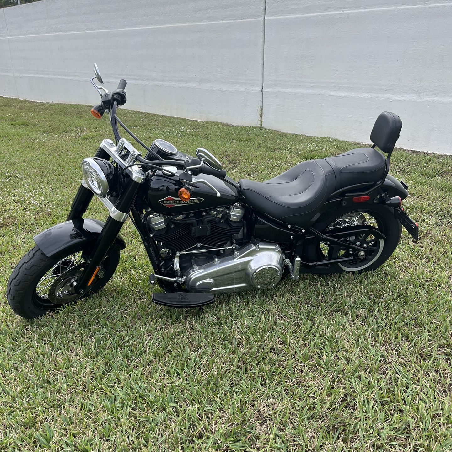 2020 Harley Davidson FLSL