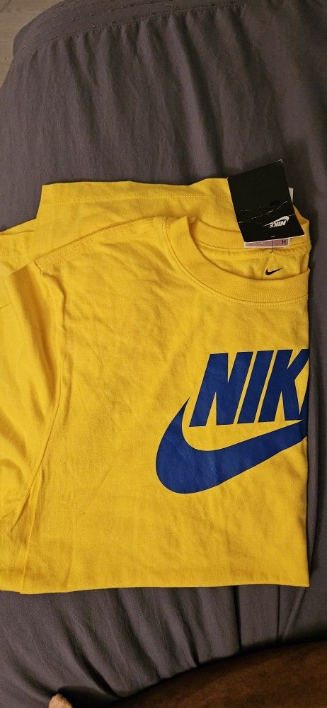 T Shirts