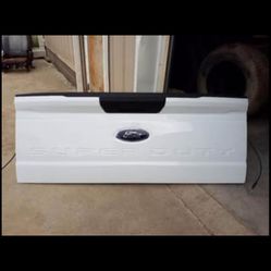 Decklid Tailgate, w/o Aluminum Trim Panel; w/o Tailgate Step