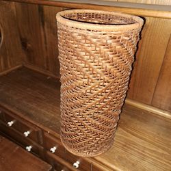 Wicker Vase 