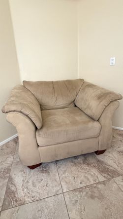 FREE oversized chair