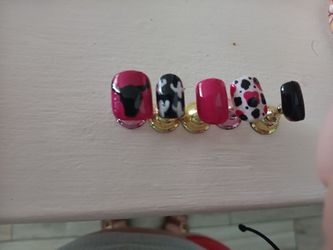 Press On Nails