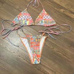 Never worn bikini 