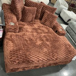 Fluff couch