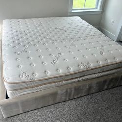 Saatva Classic Luxury Firm Mattress King 11.5/14.5